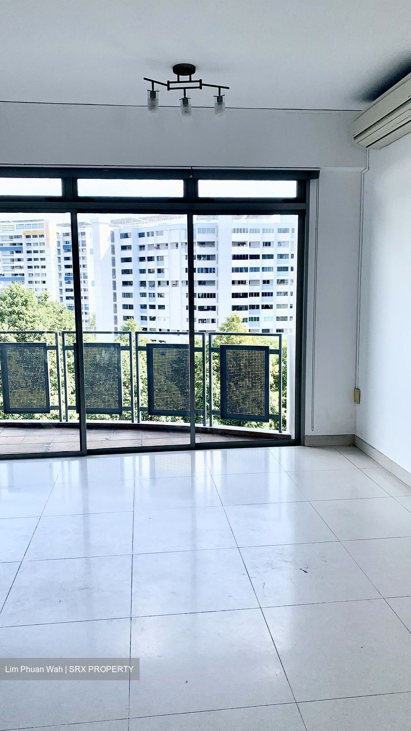 Starville (D14), Condominium #558657521